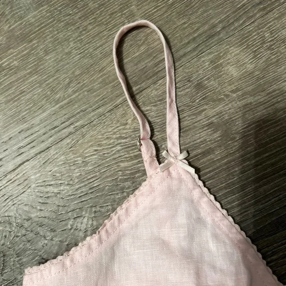 Brandy Melville Soft Pink V-Neck Top - Picture 3 of 5